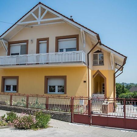 Ferienwohnung Kaman Vendeghaz Alsópáhok Zimmer foto