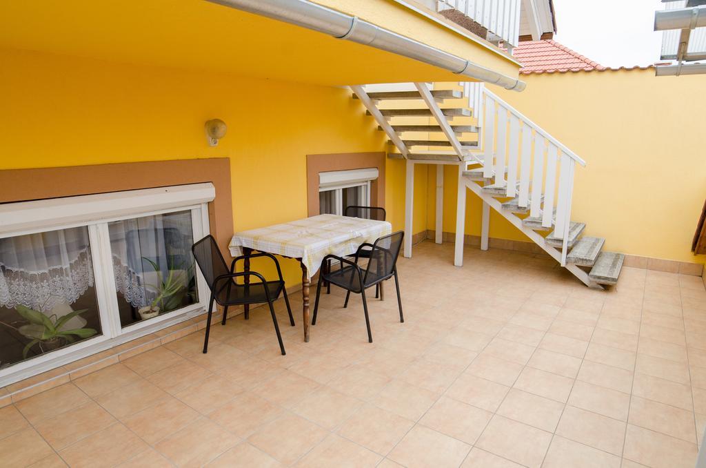 Ferienwohnung Kaman Vendeghaz Alsópáhok Zimmer foto